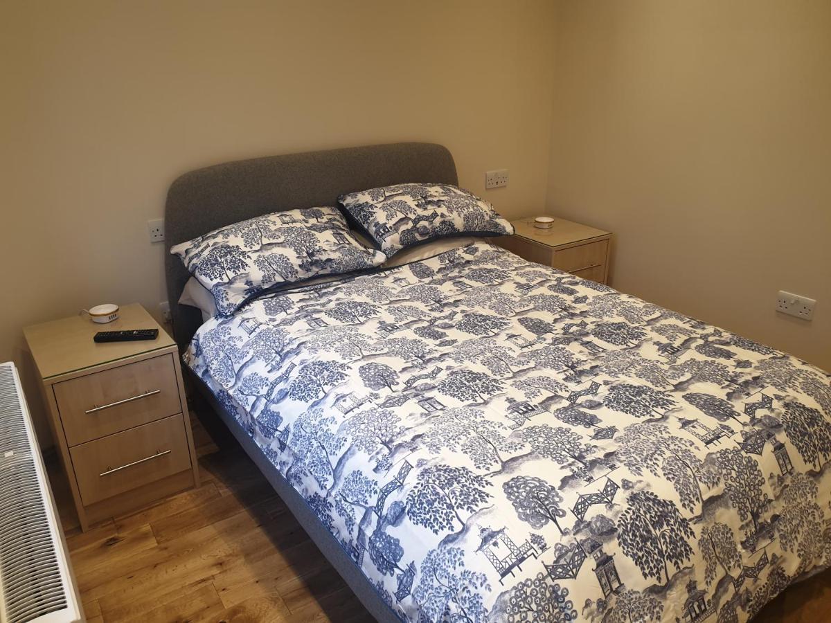 London Luxury Apartments 4 Min Walk From Ilford Station, With Free Parking Free Wifi Luaran gambar